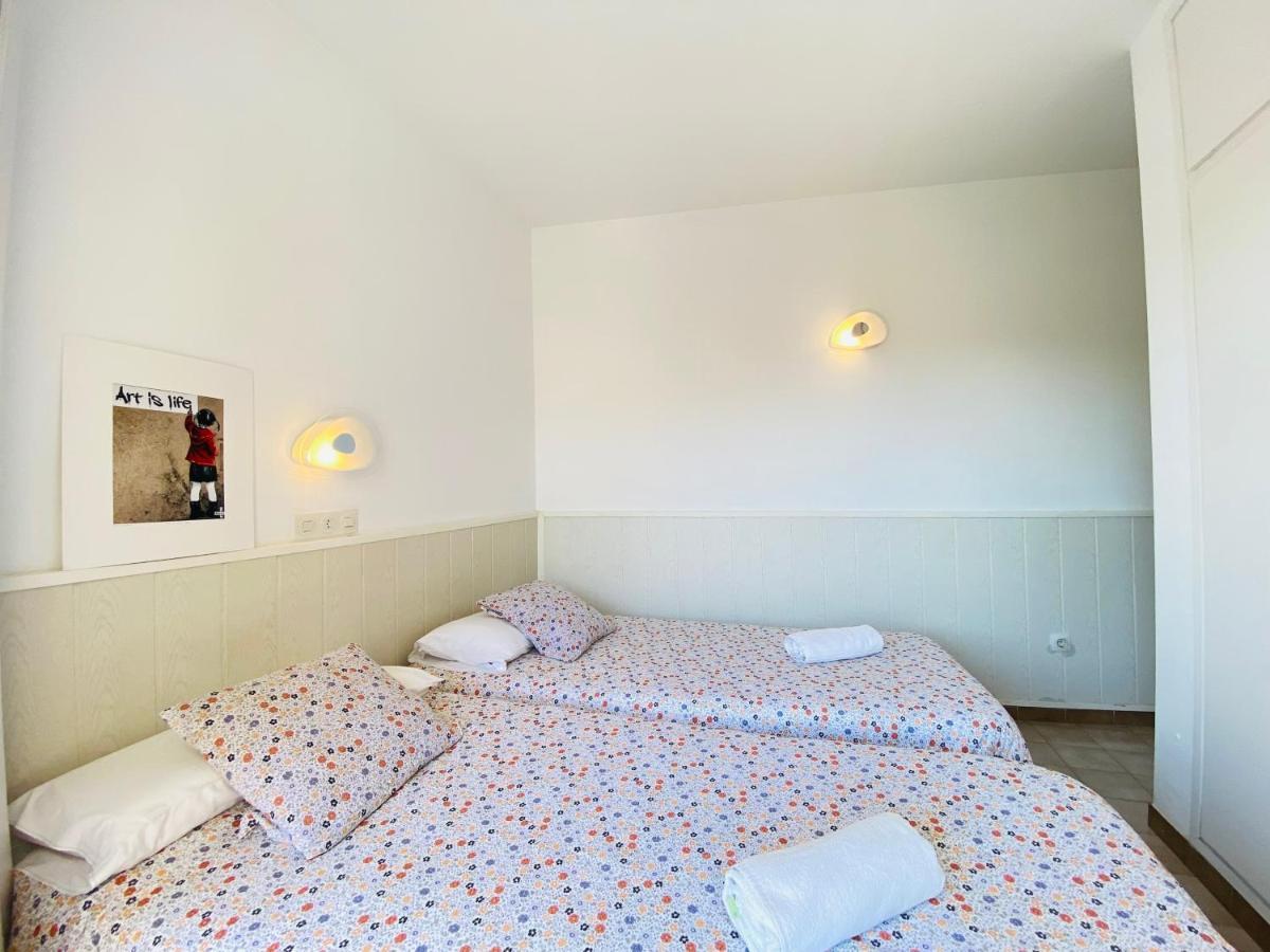 Apartamentos Aquarium. Roses Bagian luar foto